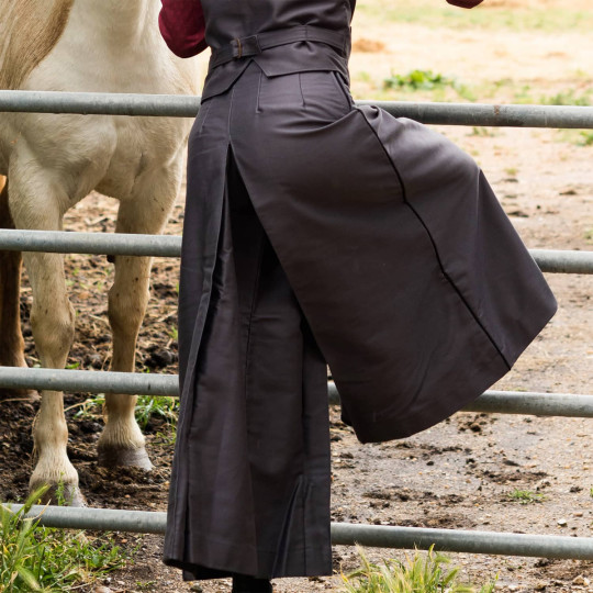 Camargue stretch moleskin culotte skirt - Vincent et Mireille