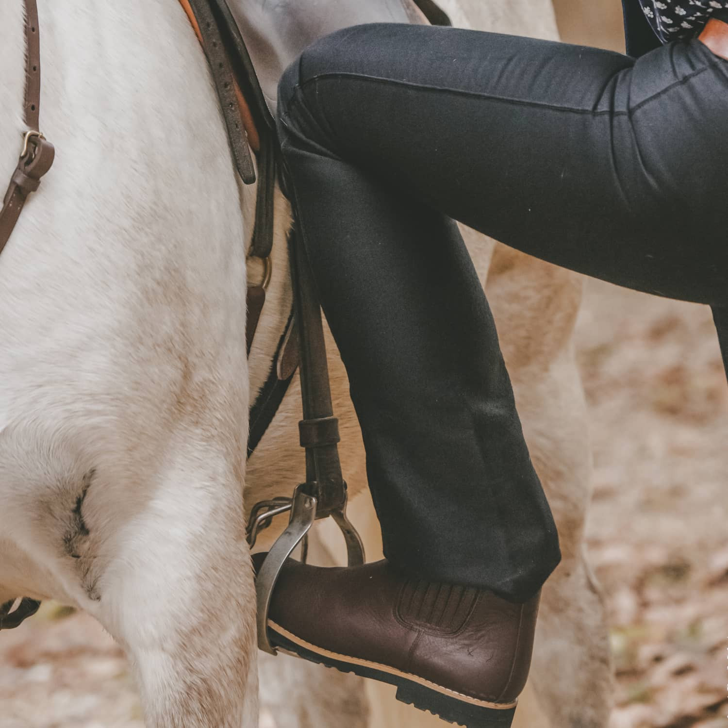 Traditional Camargue gardian pants - Vincent et Mireille