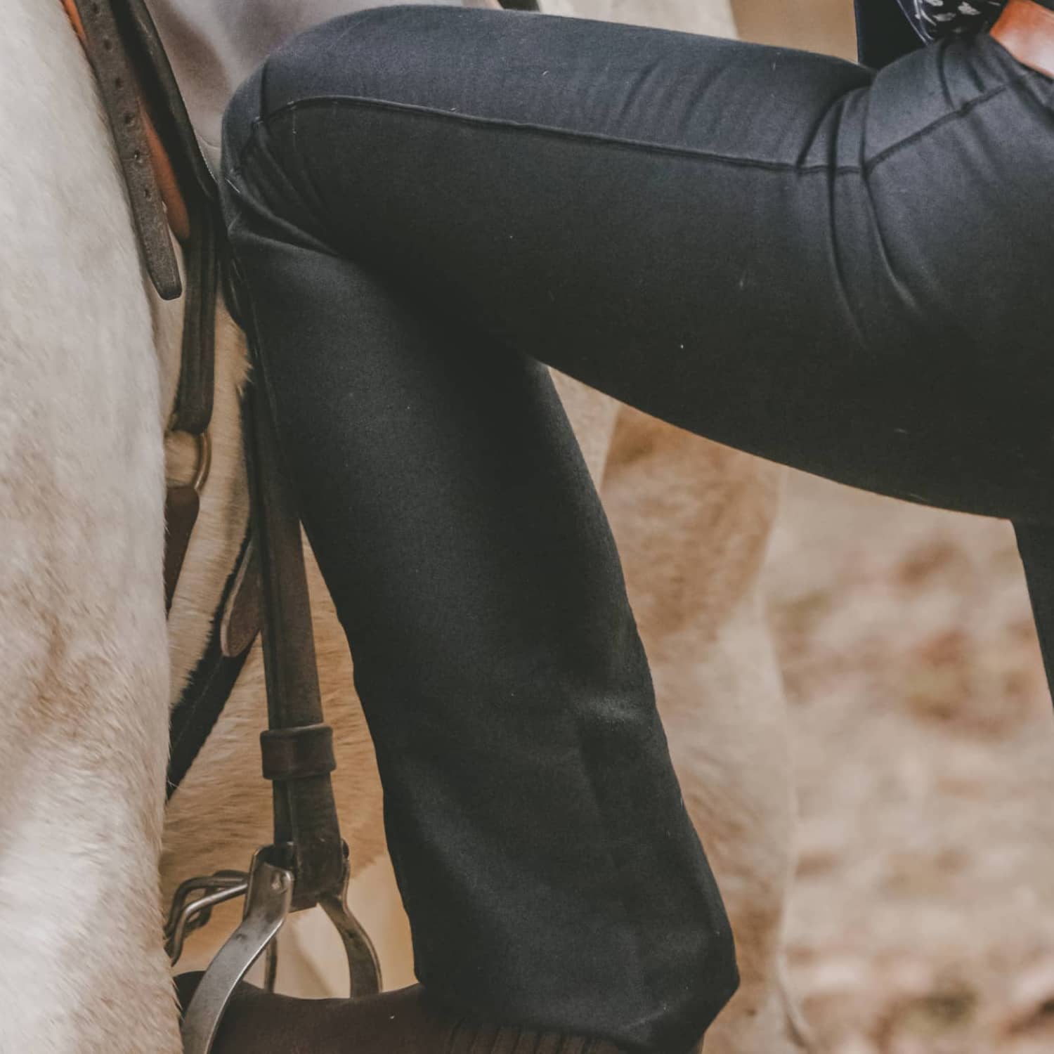 Véritable pantalon camarguais